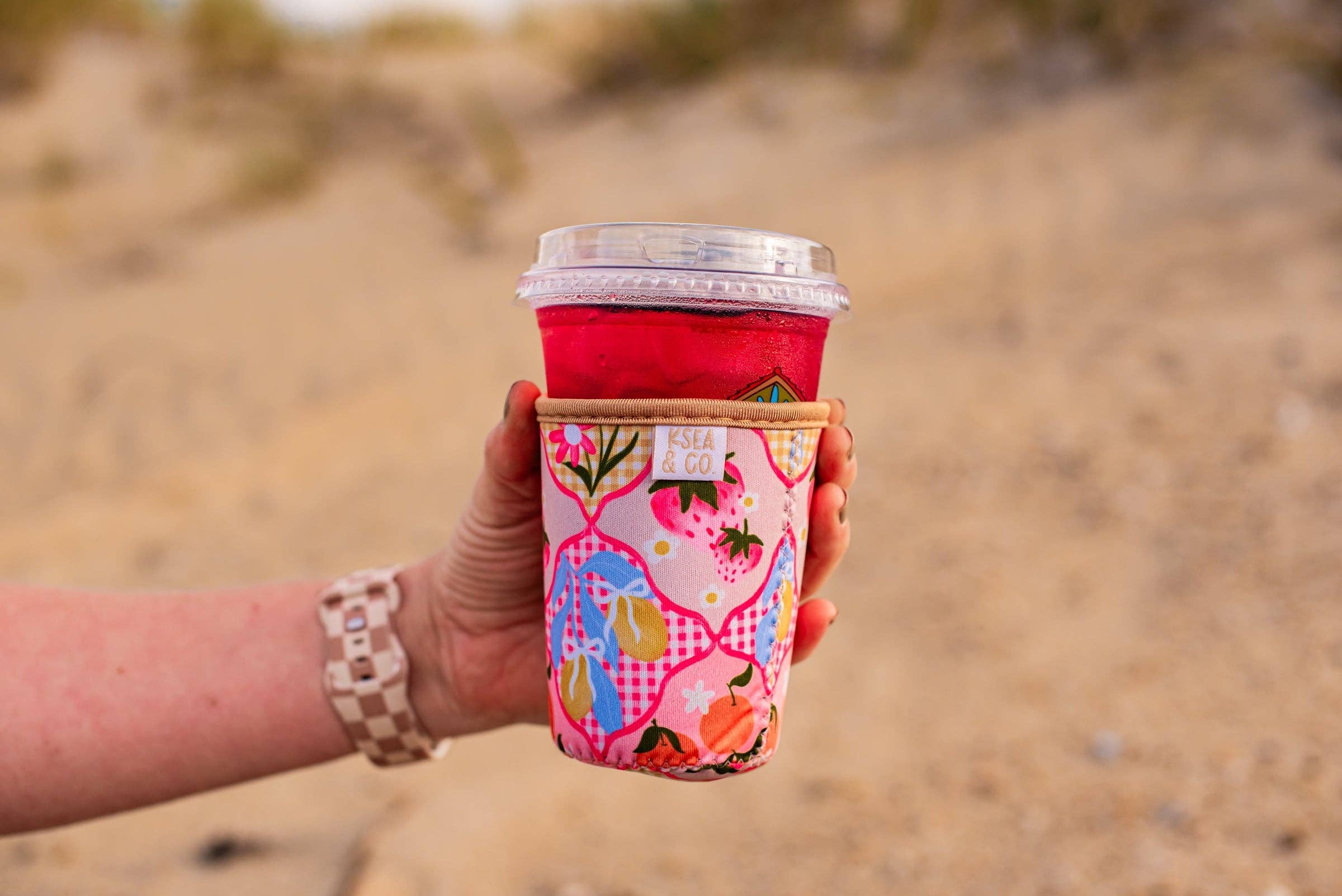 Lemon Squeeze Iced Coffee Drink Sleeve: Small - 16-18 oz.